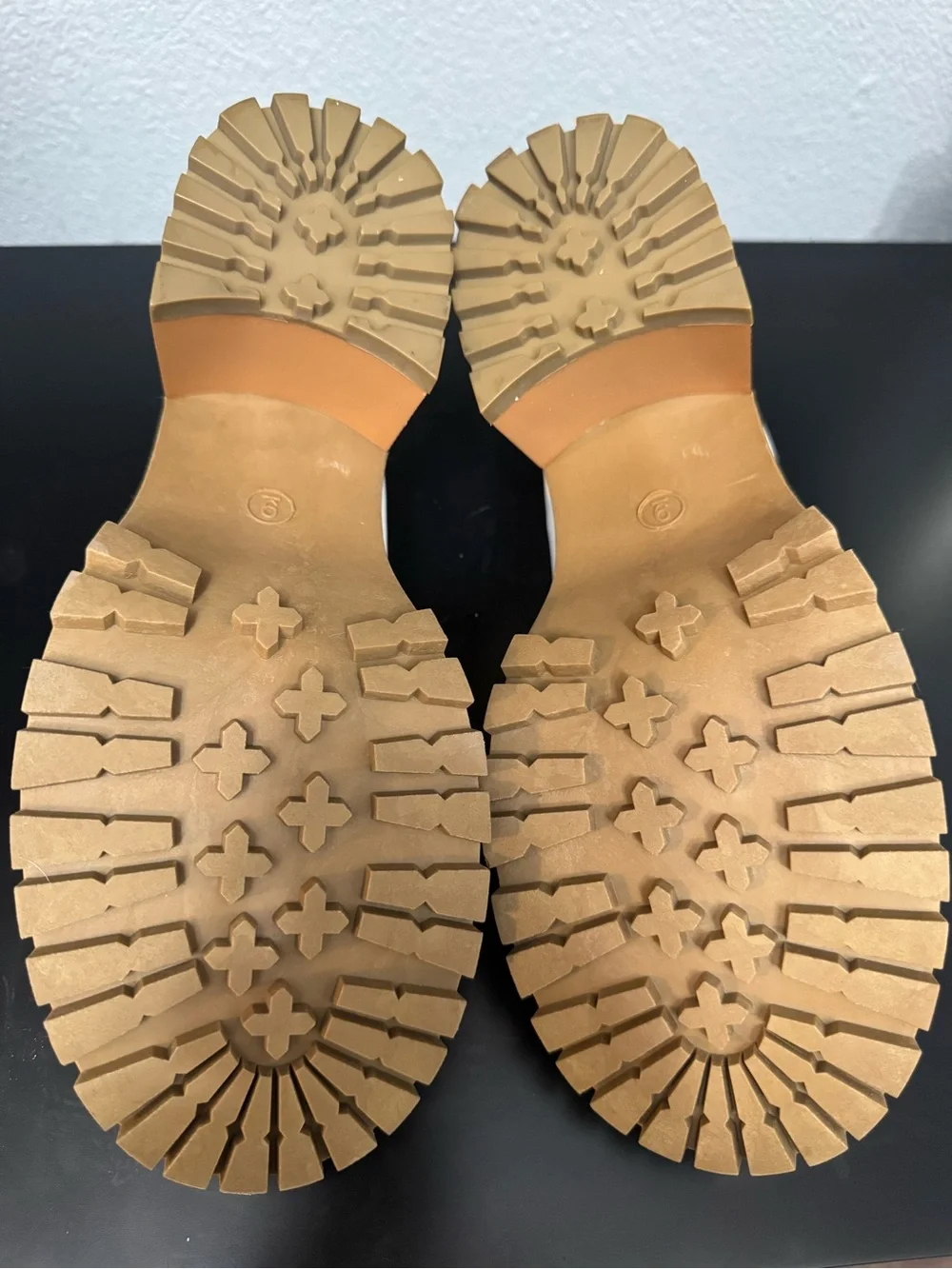 MIA cream leather